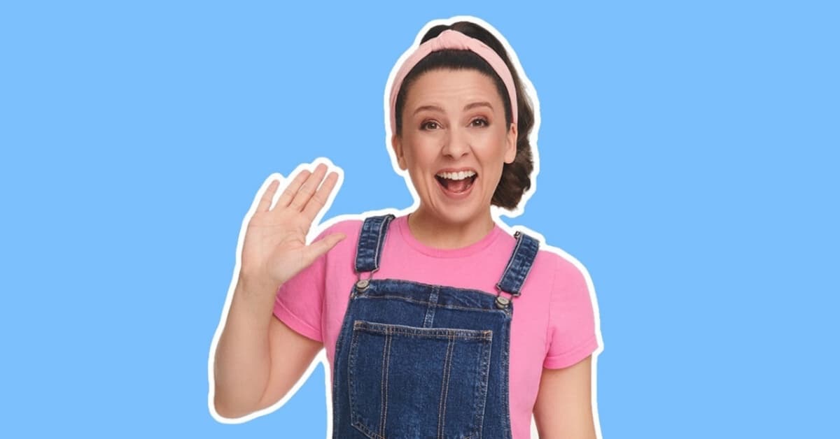 Ms. Rachel Speaks Out for Children at Texas Immigration Center